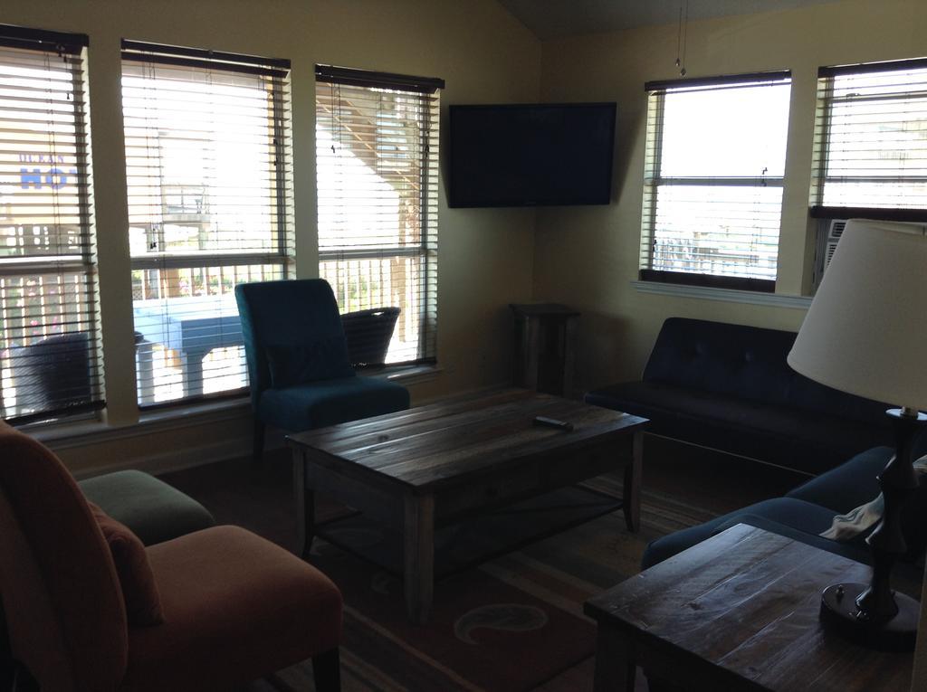 Ocean Village Hotel Surfside Beach Εξωτερικό φωτογραφία